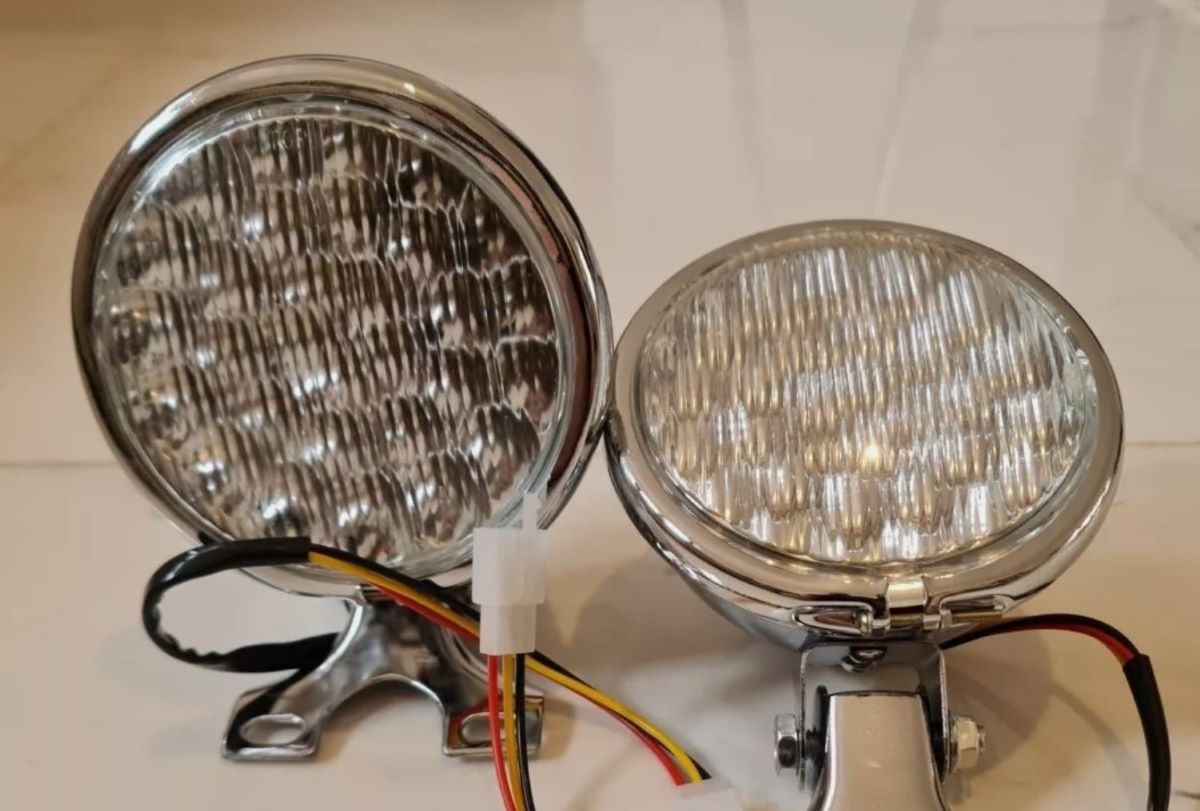 Pair of Powerful LED Spotlights 4 3/4" Motorcycle Solid Steel Chrome Sidelights 12V-35W 2 Pcs