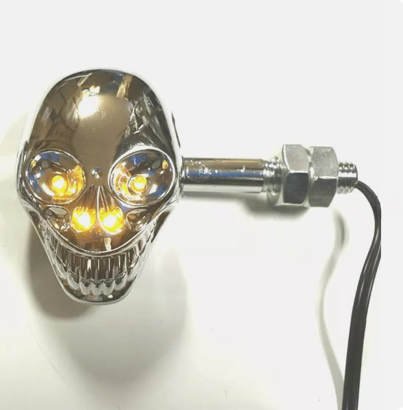 Universal Chrome 2Pcs Skull Head Motorcycle LED Amber Turn Signal Lights, Blinkers, Marker, Indicator Lights