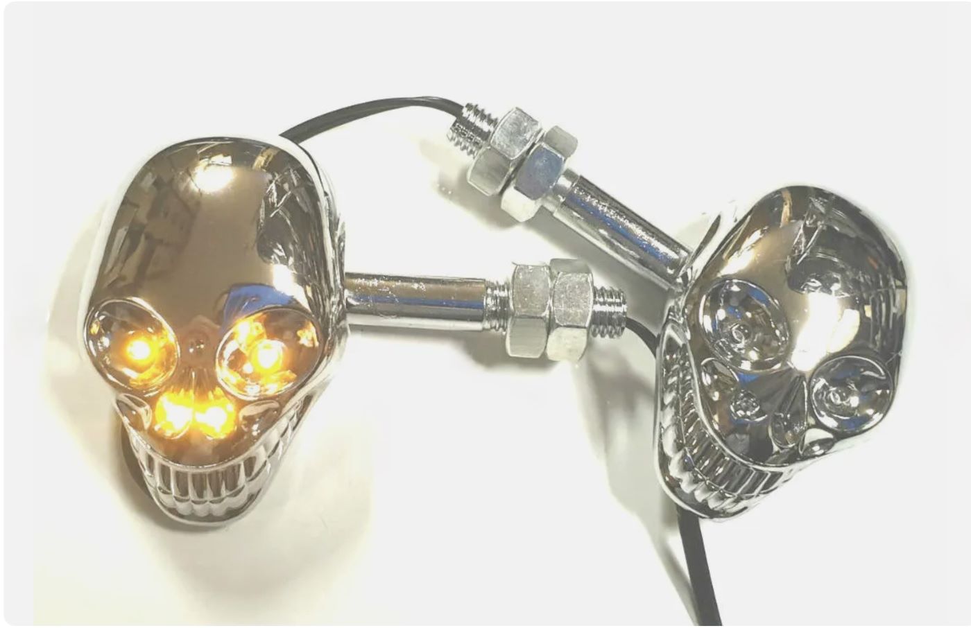 Universal Chrome 2Pcs Skull Head Motorcycle LED Amber Turn Signal Lights, Blinkers, Marker, Indicator Lights