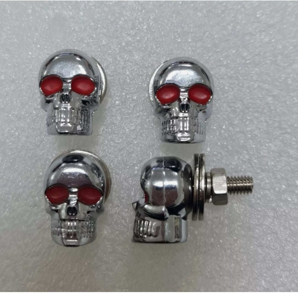 Skull Nuts set of 4Pcs Chrome-Made of Metal, Motorcycle Trike-Classic Cars M6