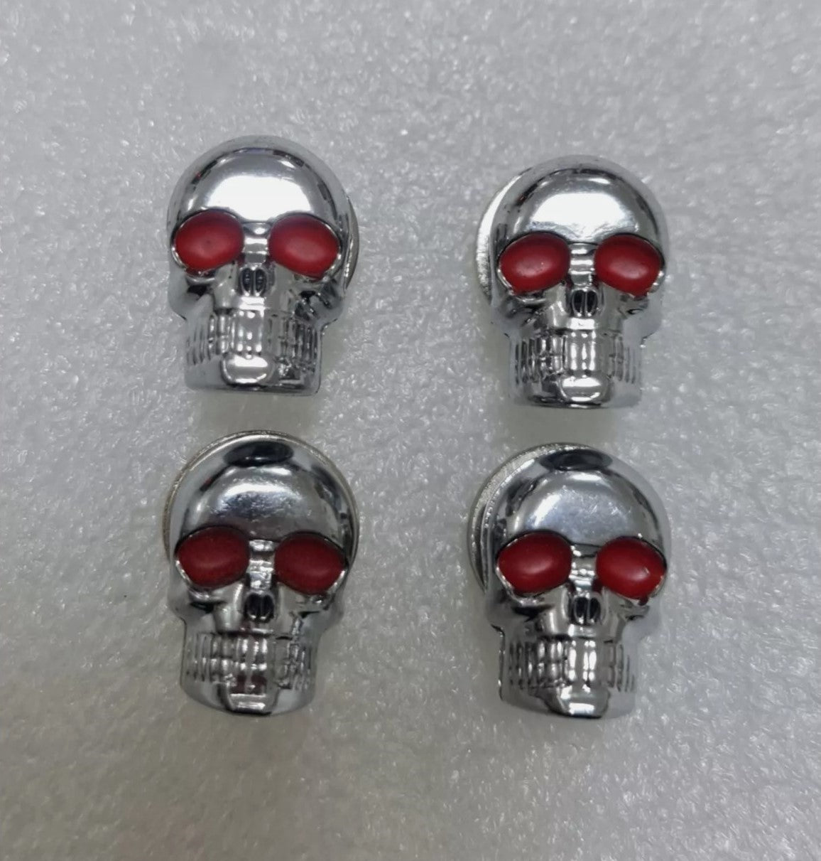 Skull Nuts set of 4Pcs Chrome-Made of Metal, Motorcycle Trike-Classic Cars M6